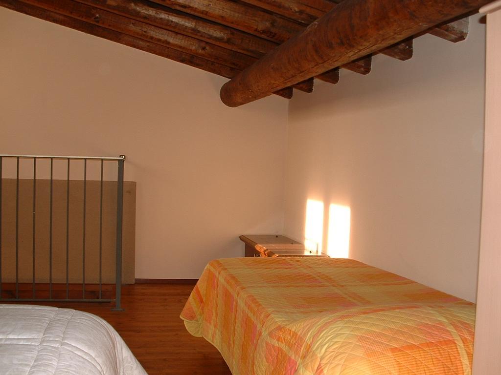 Agriturismo Lupo Bianco Monzambano Εξωτερικό φωτογραφία
