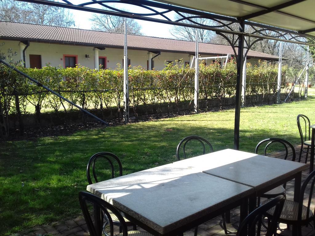 Agriturismo Lupo Bianco Monzambano Εξωτερικό φωτογραφία