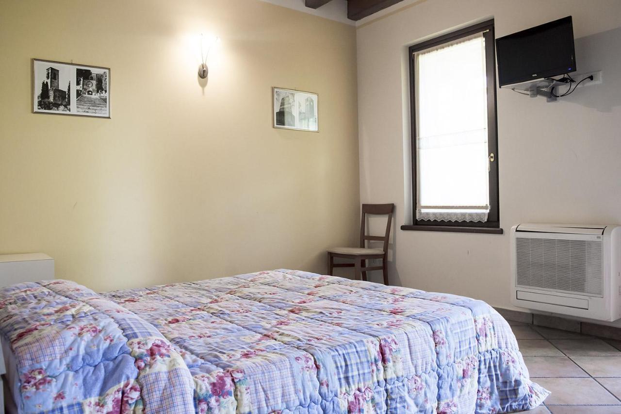 Agriturismo Lupo Bianco Monzambano Εξωτερικό φωτογραφία