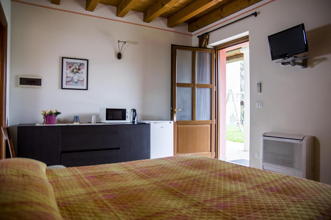 Agriturismo Lupo Bianco Monzambano Εξωτερικό φωτογραφία