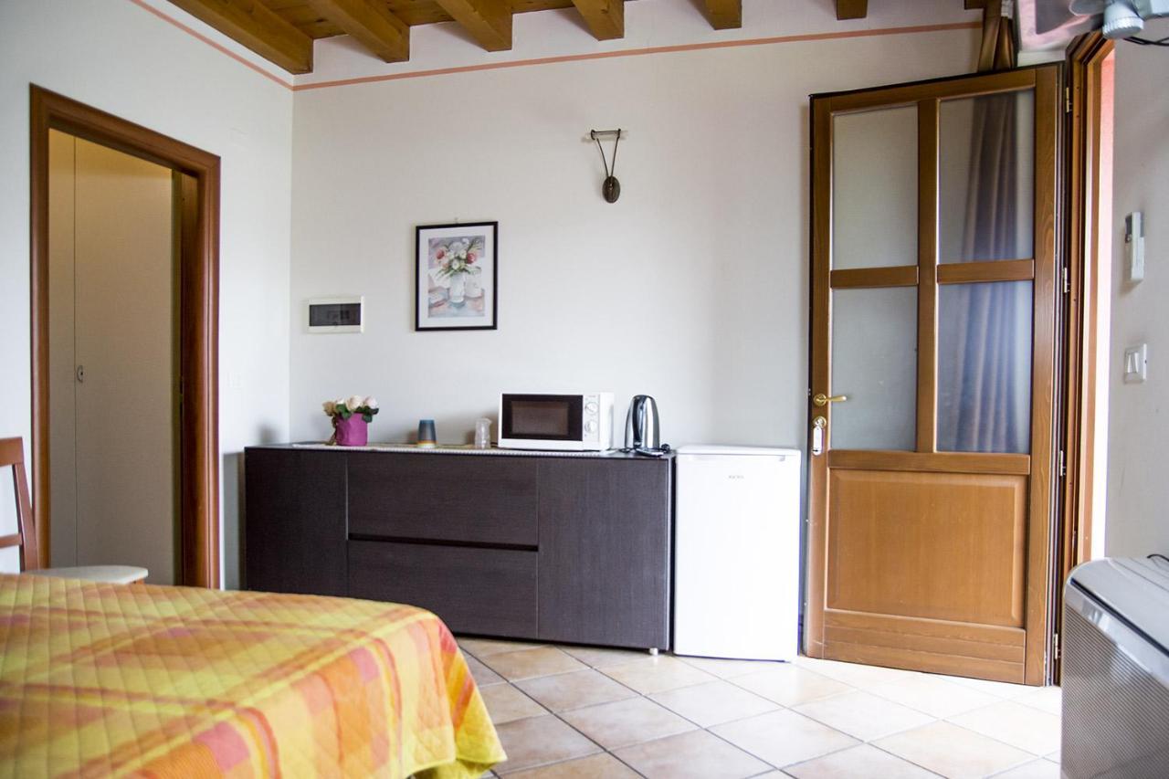 Agriturismo Lupo Bianco Monzambano Εξωτερικό φωτογραφία
