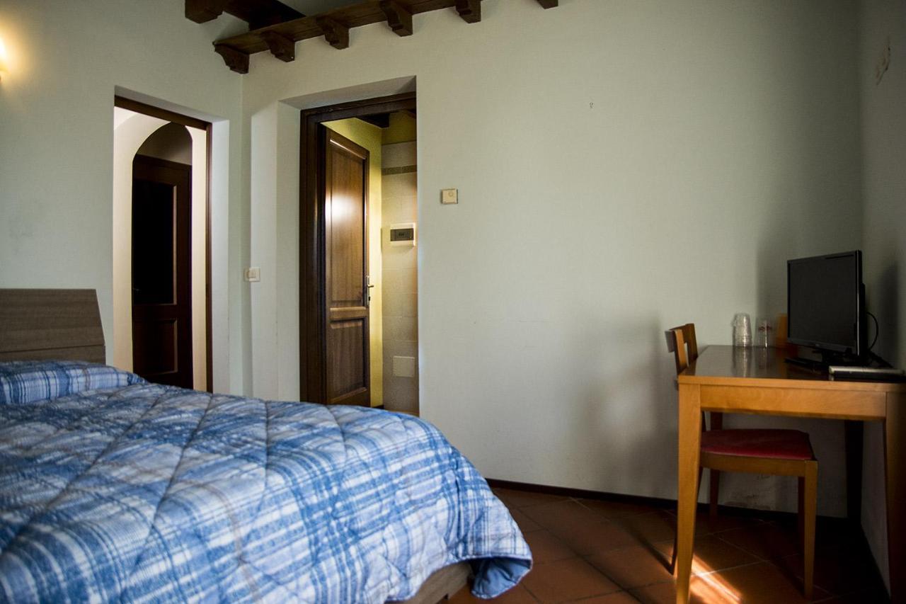 Agriturismo Lupo Bianco Monzambano Εξωτερικό φωτογραφία