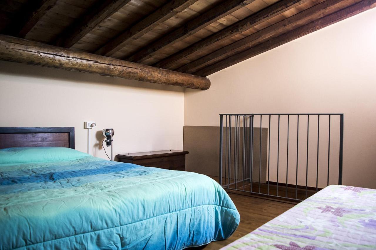 Agriturismo Lupo Bianco Monzambano Εξωτερικό φωτογραφία