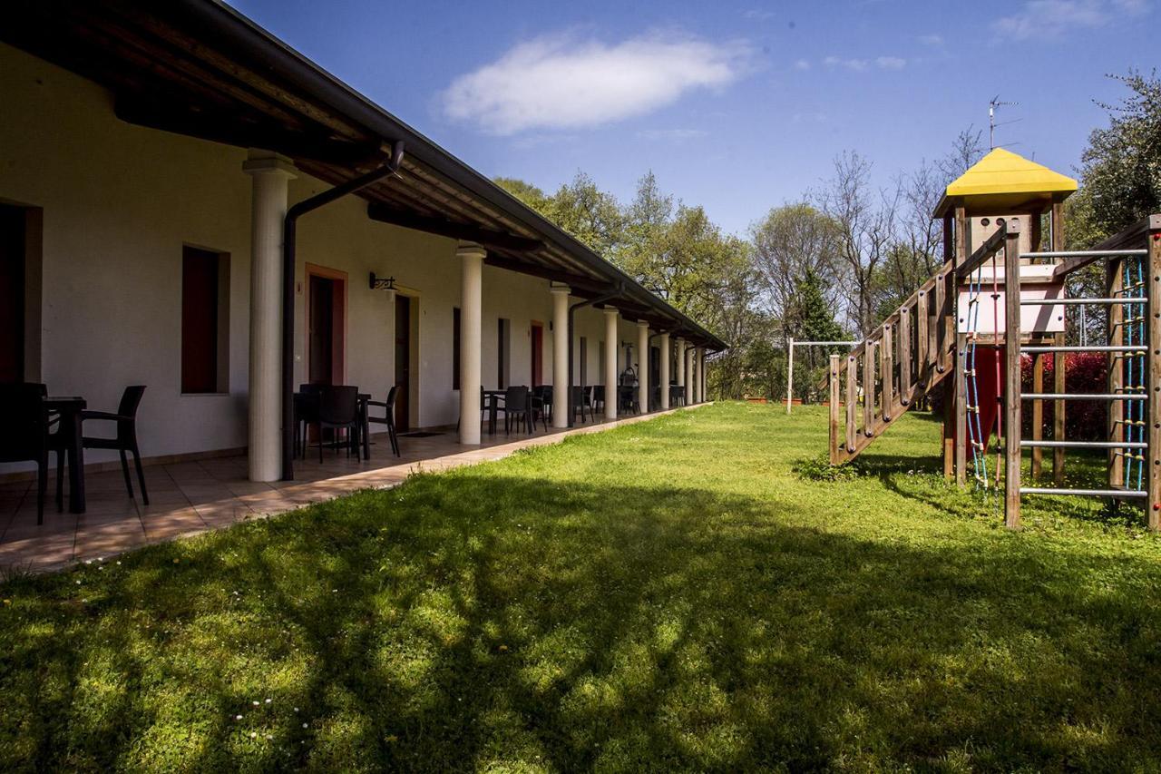 Agriturismo Lupo Bianco Monzambano Εξωτερικό φωτογραφία